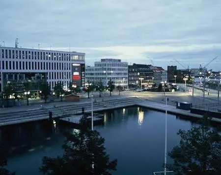 Am Schwedenkai Kiel