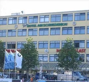 Am Schwedenkai Hotell 3*